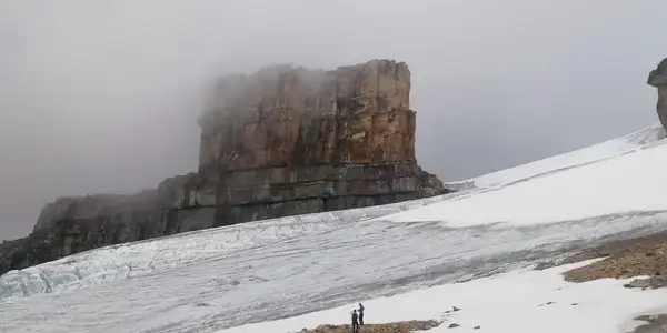 Senderismo Púlpito del Diablo y Glaciar Pan de Azúcar